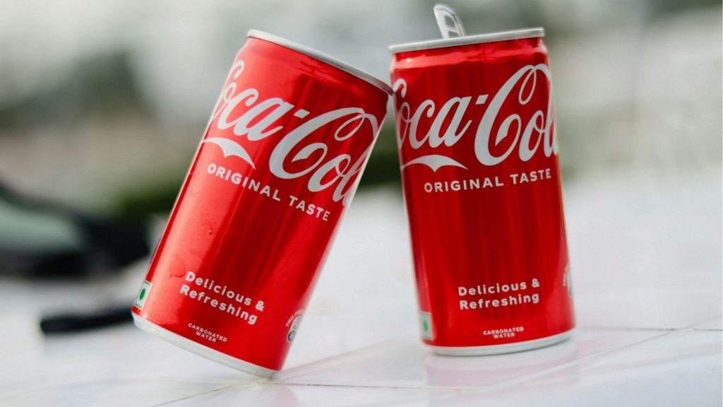 Упаковщик напитков Coca-Cola