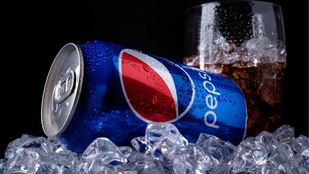 Упаковщик напитков Pepsi